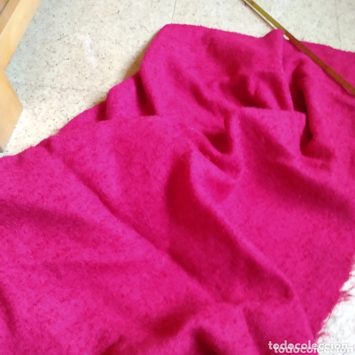 Segunda mano: Corte ropa color rojo - Foto 1
