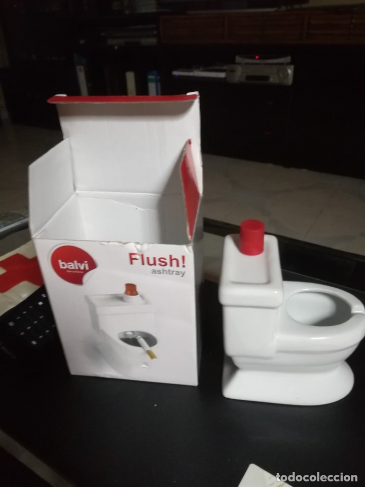 Segunda mano: CENICERO AGUA WATER ASHTRAY - Foto 3