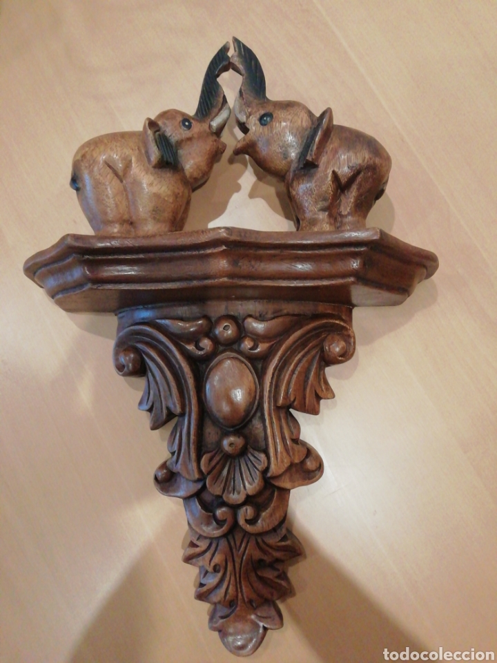 Segunda mano: Gran Peana de madera con pareja elefantes - Foto 1