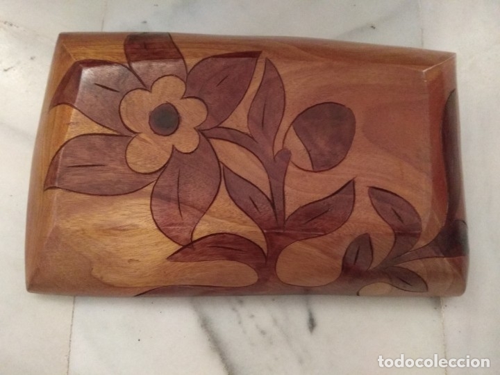 Segunda mano: BANDEJA DE MADERA LABRADA ARTESANAL TEKA - Foto 4