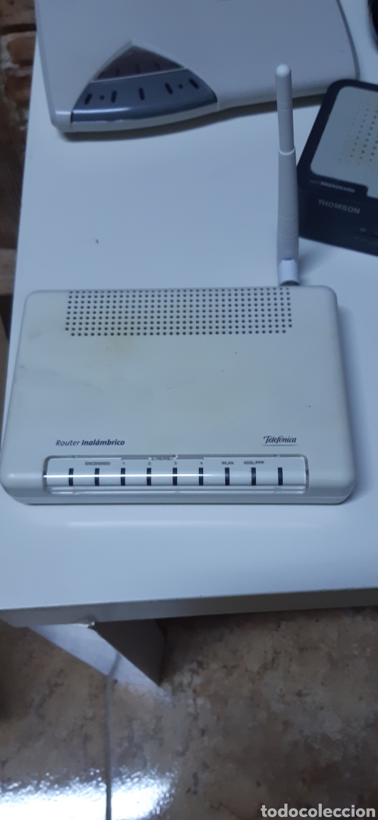 Segunda mano: Lote de 5 routers de marcas variadas - Foto 2