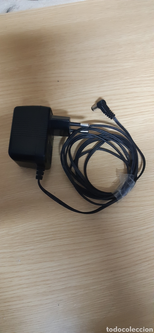Segunda mano: Transformador cargador adaptador 9,3V - Foto 1