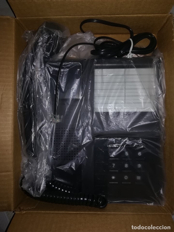 Segunda mano: TELEFONO VINTAGE, SIN ESTRENAR. NO PROBADO. - Foto 1