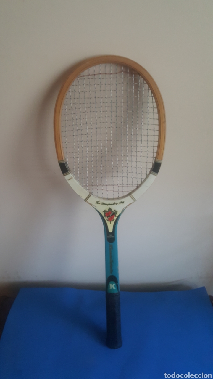 Segunda mano: Raqueta de madera vintage universal - Foto 1