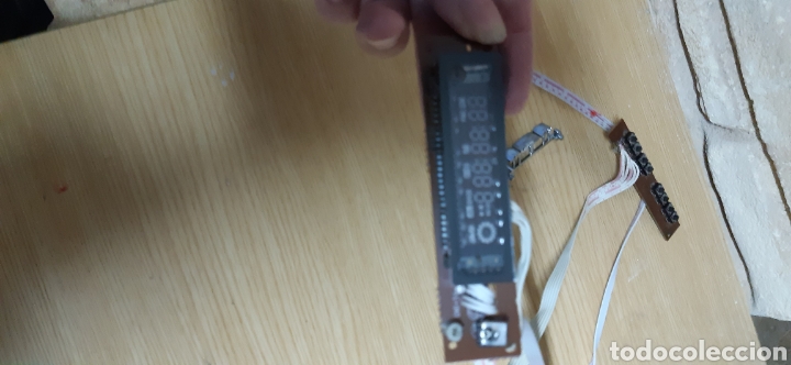Segunda mano: Modulo pantalla control electr&oacute;nico reproductor Radio, DVD, etc - Foto 2