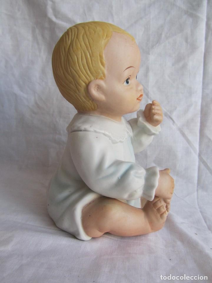 Segunda mano: Figura de beb&eacute; en porcelana - Foto 4