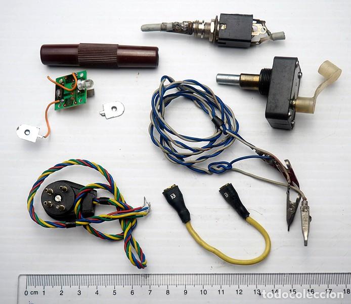 Segunda mano: Componentes electr&oacute;nicos antiguos. - Foto 1