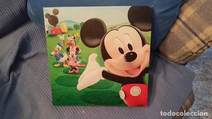 Segunda mano: CUADRO PEQUE&Ntilde;O DE MICKEY MOUSE Y AMIGOS - Foto 1