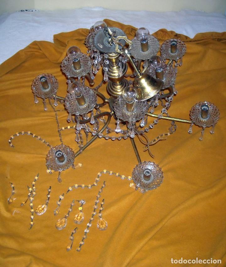 Segunda mano: UN CANDELABRO ANTIGUO EN LATON - Foto 1