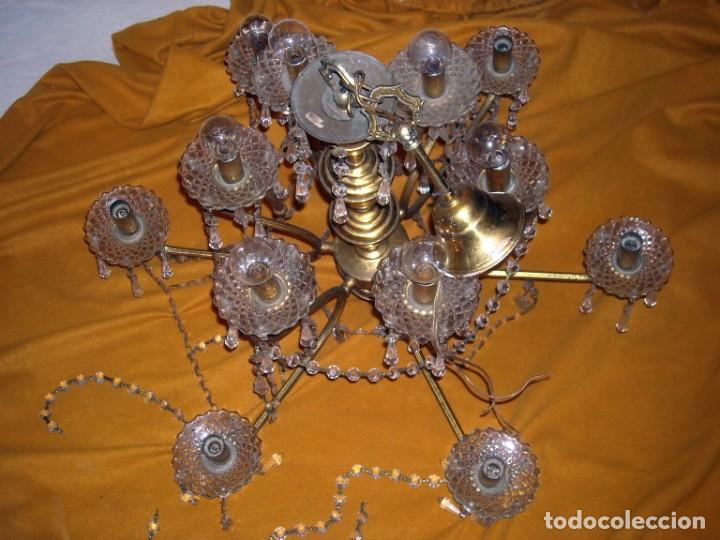 Segunda mano: UN CANDELABRO ANTIGUO EN LATON - Foto 3