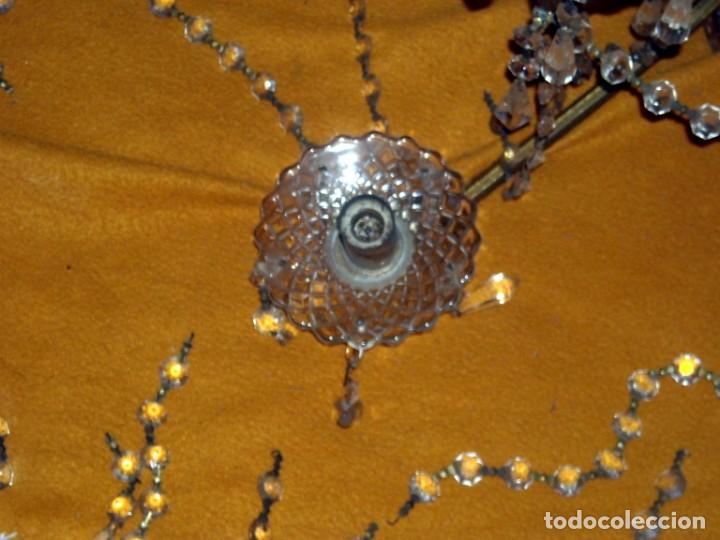 Segunda mano: UN CANDELABRO ANTIGUO EN LATON - Foto 4