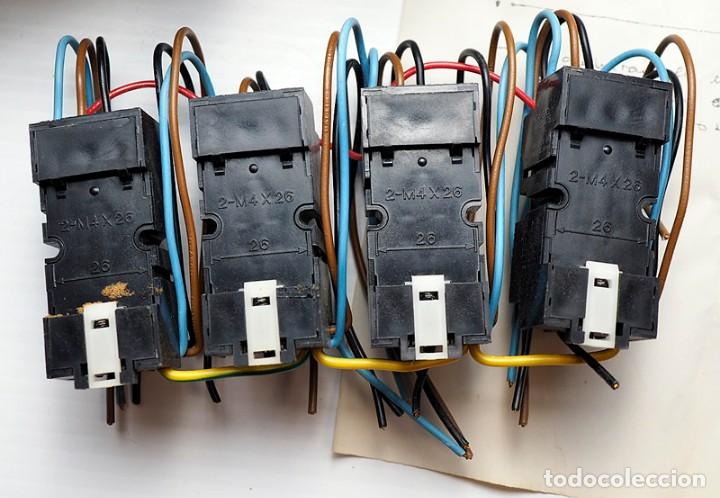 Segunda mano: Caja met&aacute;lica para montaje electr&oacute;nico - Foto 3