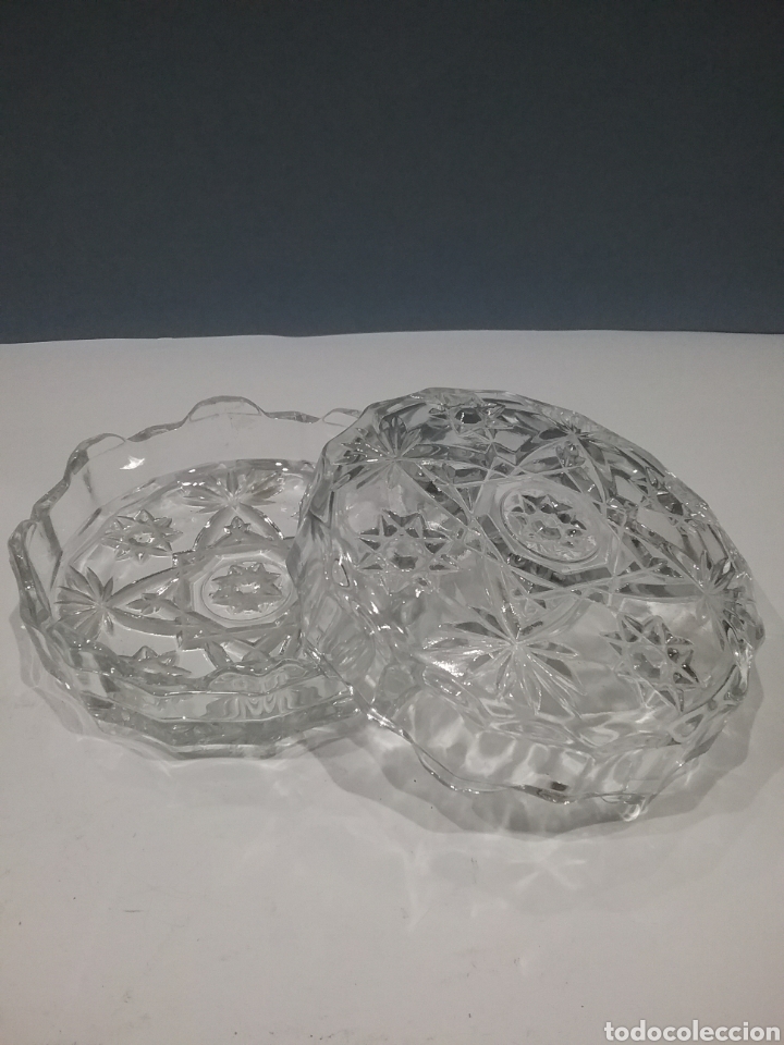 Segunda mano: Caja bombonera en cristal tallado - Foto 2