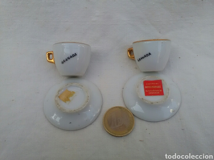 Segunda mano: Tazas de porcelana en miniatura - Foto 3