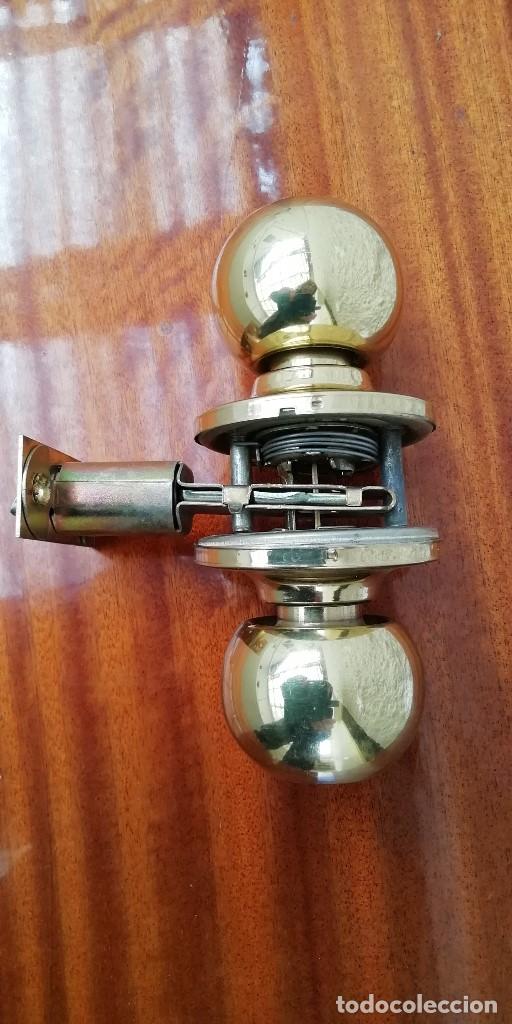 Segunda mano: ANTIGUO POMO DE PUERTA - Foto 1
