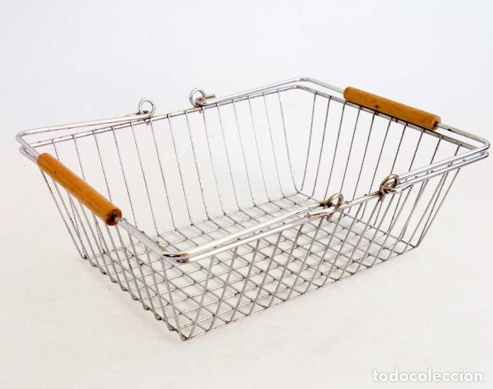 Segunda mano: CESTA MET&Aacute;LICA CON ASAS PLEGABLES - Foto 4