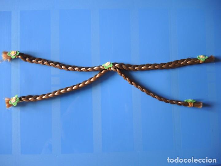 Segunda mano: TRENZAS DE PELO NATURAL, D&Eacute;CADA 1980 - Foto 1