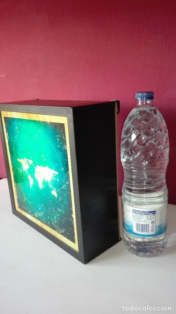 Segunda mano: LAMPARA CAJA DE LUZ MAPA MUNDI - Foto 3