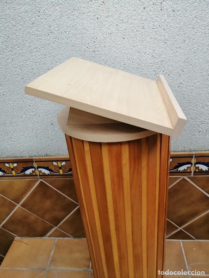 Segunda mano: Curioso ATRIL en forma de columna - Foto 3