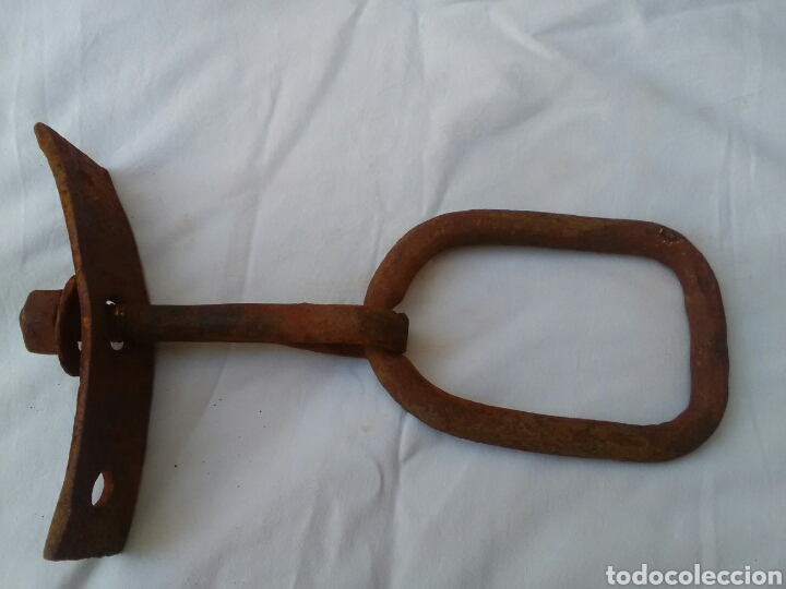 Segunda mano: Anilla de hierro antigua - Foto 3