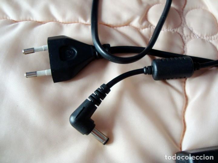 Segunda mano: ENCHUFE CARGADOR PC FUJITSU SIEMENS - Foto 2