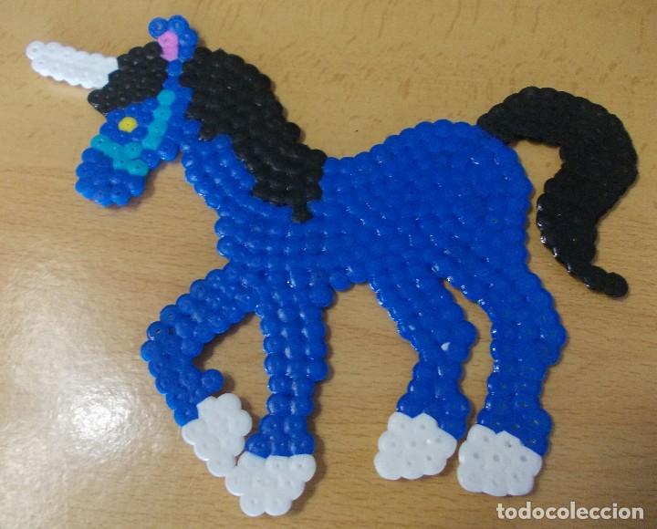 Segunda mano: unicornio de plastico echo a mano - Foto 2