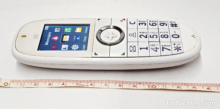Segunda mano: TEL&Eacute;FONO M&Oacute;VIL ZTE Mod.1 - Foto 2