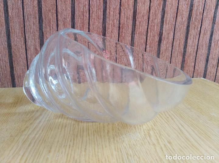Segunda mano: Caracola de cristal (221) - Foto 1