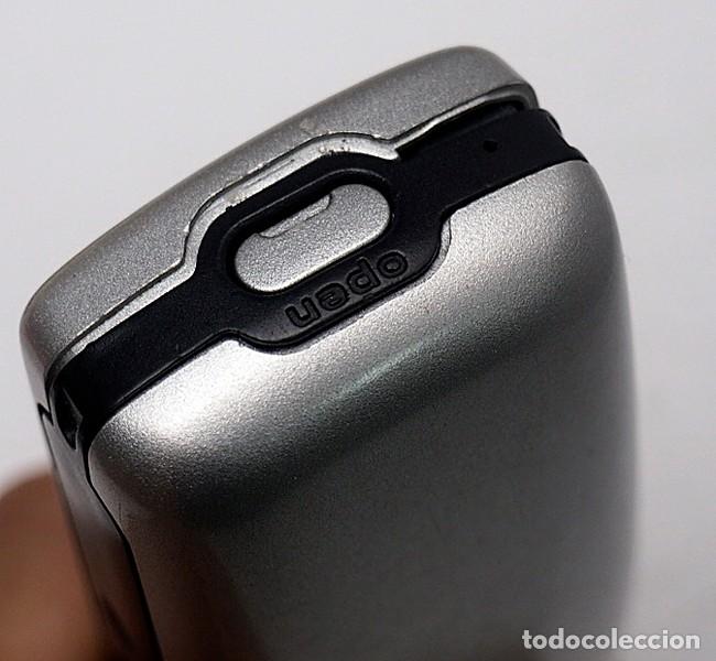 Segunda mano: Lote de 3 tel&eacute;fonos m&oacute;viles antiguos - Foto 7