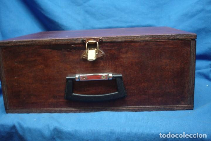 Segunda mano: ANTIGUA CAJA DE MADERA CON INSTRUMENTOS DE MEDIDA - Foto 7