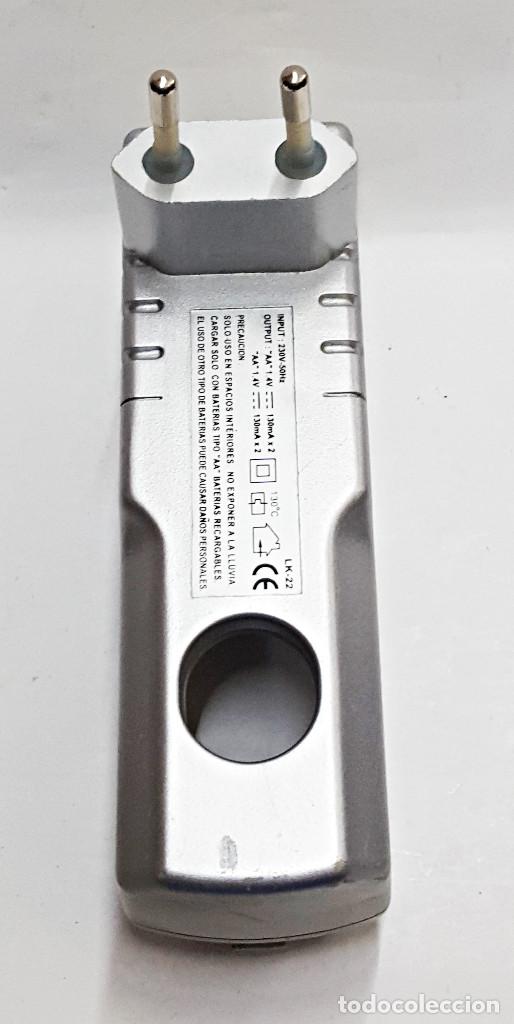 Segunda mano: Cargador de pilas LAIK LK-22 - Foto 2