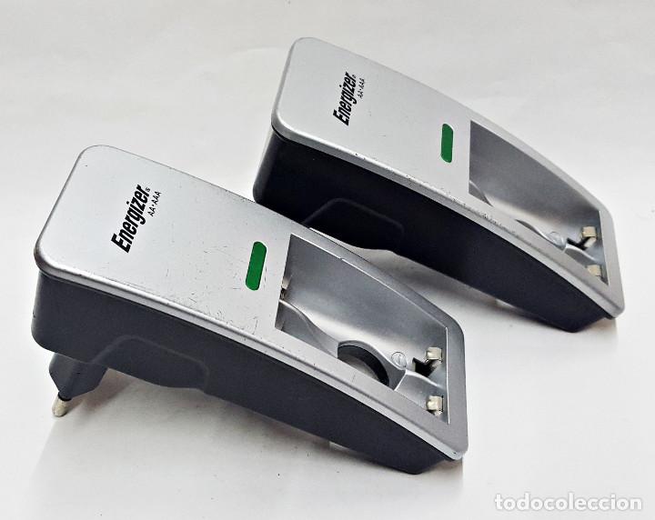 Segunda mano: 2 Cargadores de pilas ENERGIZER MODEL.CH2PC2. - Foto 2