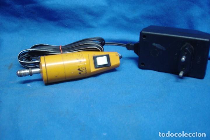 Segunda mano: MINI TALADRO MARCA .... CON TRANSFORMADOR DE 12 V. - Foto 1