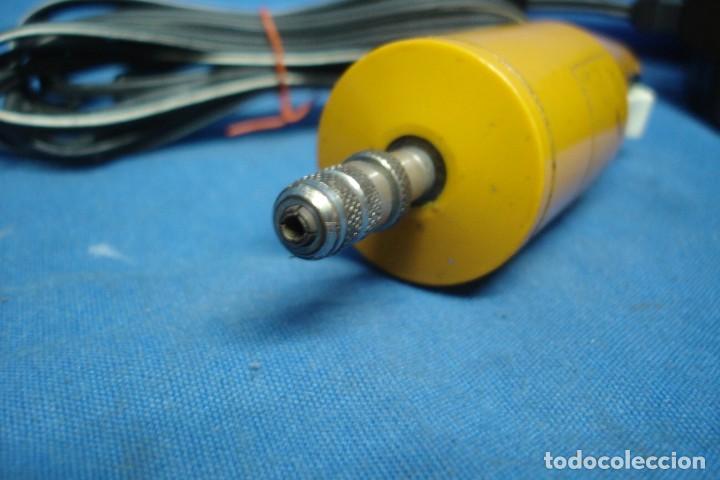 Segunda mano: MINI TALADRO MARCA .... CON TRANSFORMADOR DE 12 V. - Foto 2