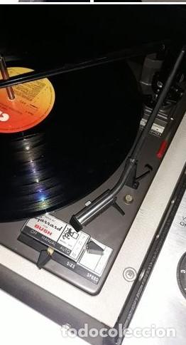 Segunda mano: TOCADISCOS VINTAGE..DE MALETA.. - Foto 4