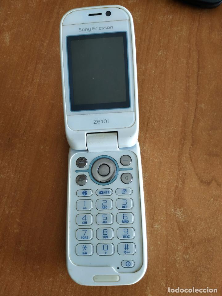 Segunda mano: Antiguo M&oacute;vil SONY ERICSSON Z610i. - Foto 2