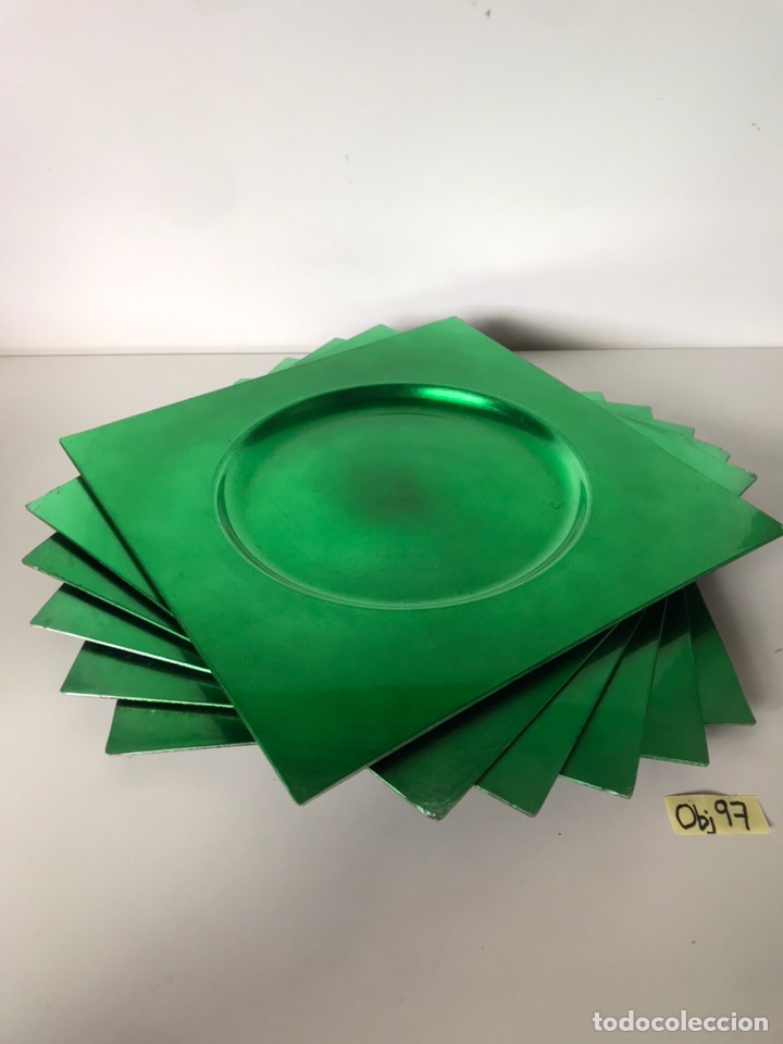 Segunda mano: JUEGO DE PLATOS RETRO - PL&Aacute;STICO DURO - Foto 1