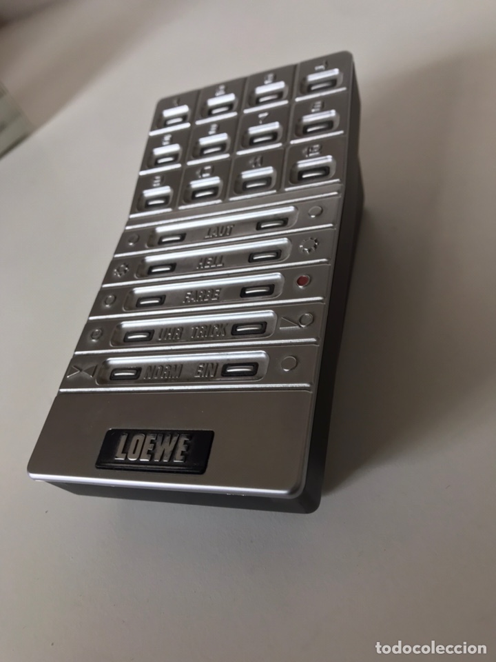 Segunda mano: ANTIGUO MAND&Oacute; CONTROL DE TV - Foto 3