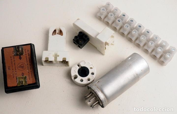 Segunda mano: Componentes electr&oacute;nicos antiguos. - Foto 1