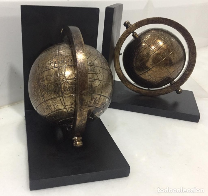 Segunda mano: PRECIOSOS SUJETALIBROS GLOBOS TERR&Aacute;QUEOS EN METAL - Foto 3