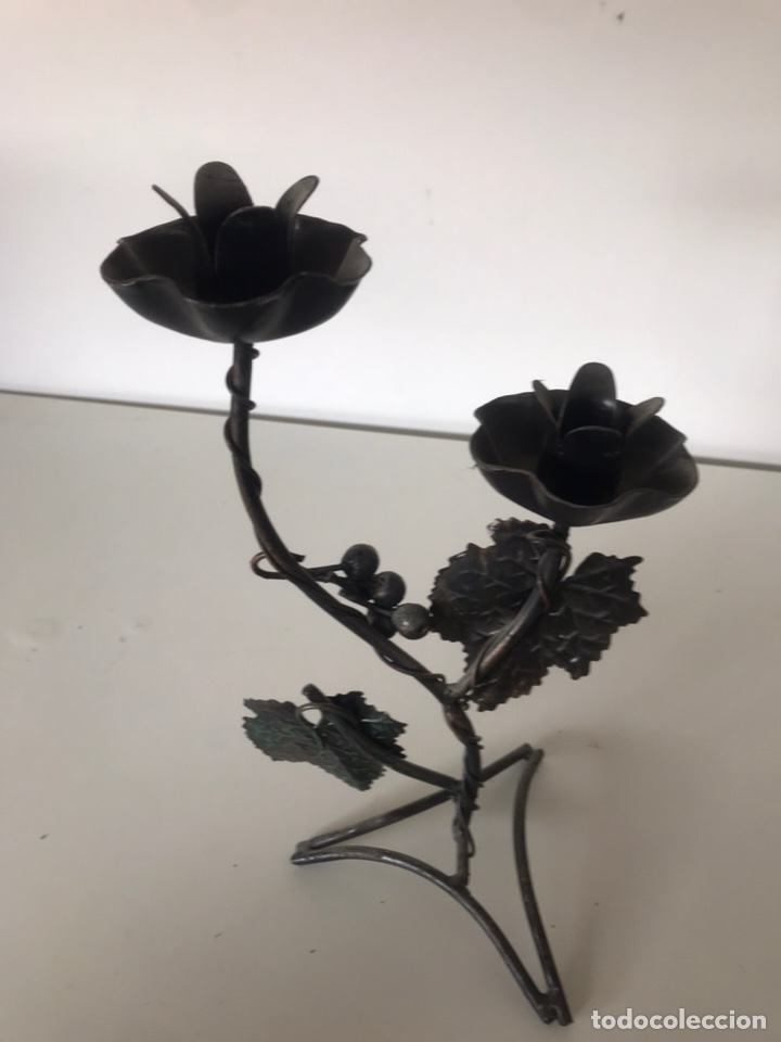 Segunda mano: CANDELABRO MET&Aacute;LICO - Foto 2
