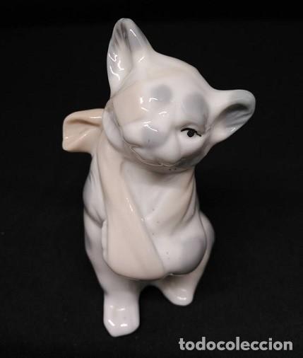 Segunda mano: 2 Figuras de Perro y Gato Porcelana - Foto 3