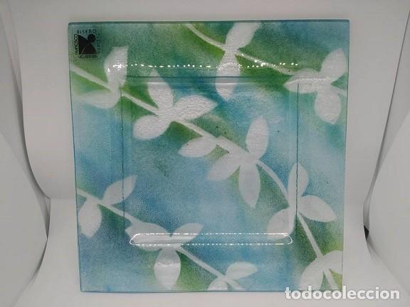 Segunda mano: Bandeja Cristal Decorado Hojas - Foto 2