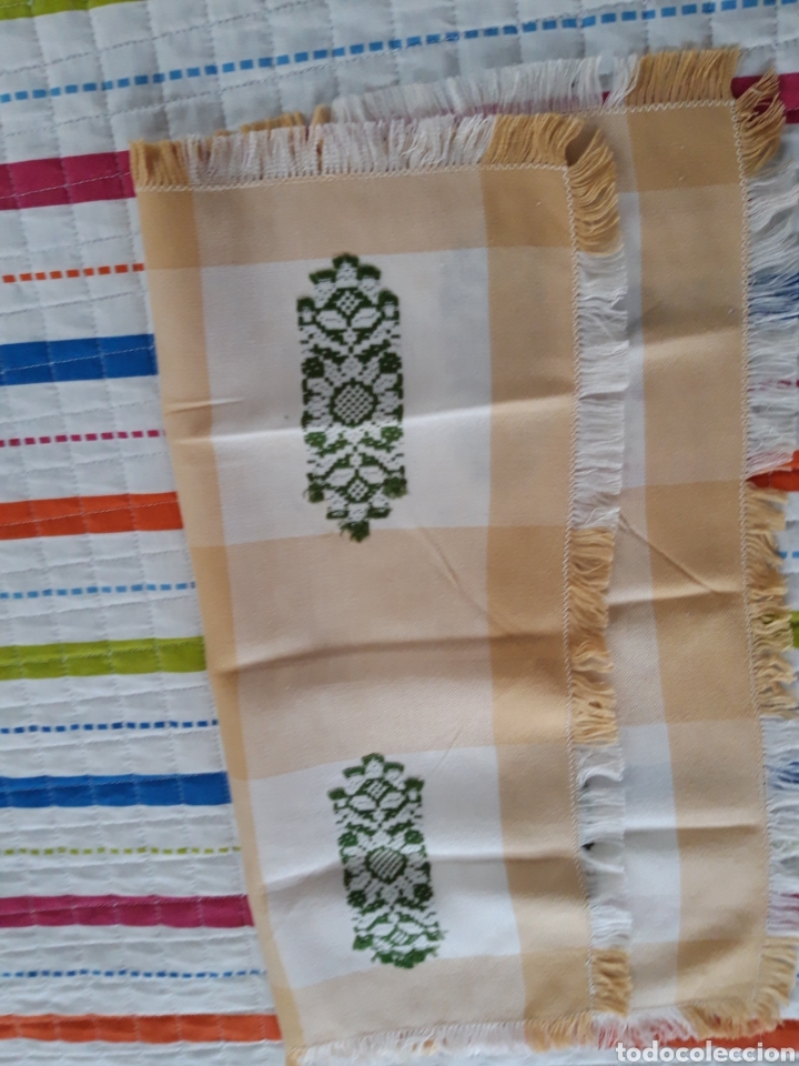 Segunda mano: SERVILLETA VINTAGE A&Ntilde;OS 60 - Foto 2