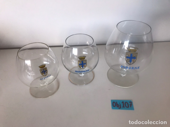 Segunda mano: JUEGO DE COPAS CON ESCUDO - Foto 2