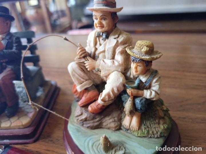 Segunda mano: lote de dos figuritas en resina - Foto 3