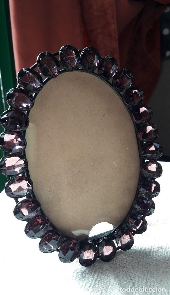 Segunda mano: Portafotos con cristales violeta - Foto 2