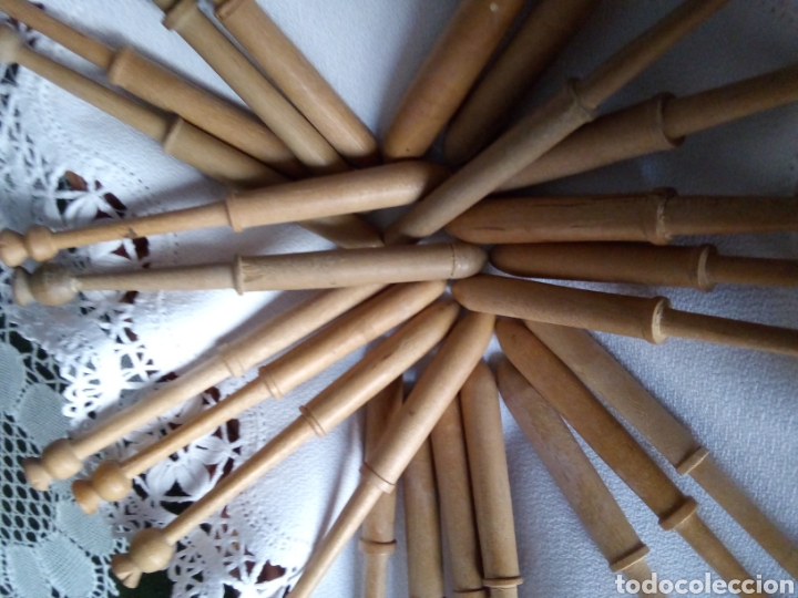 Segunda mano: Bolillos para hacer encaje de blonda - Foto 1