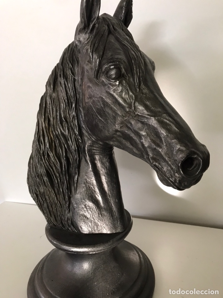 Segunda mano: BUSTO DE CABALLO ESCAYOLA - Foto 3