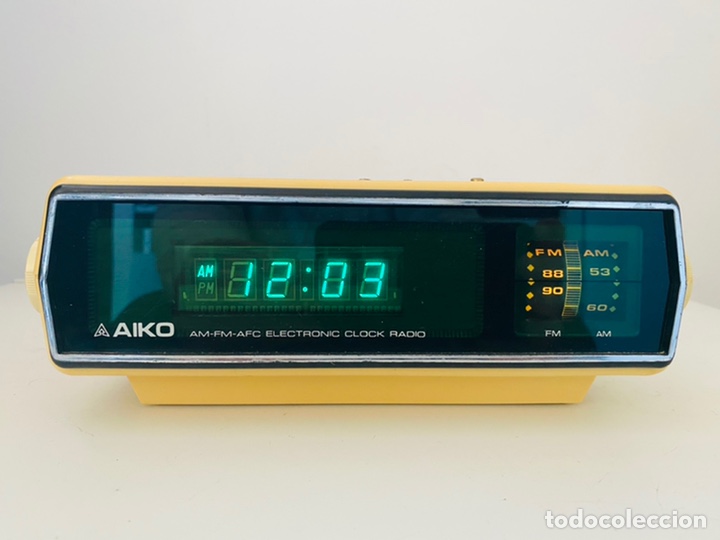 Segunda mano: Aiko Electronic Clock Radio Vintage - Foto 3